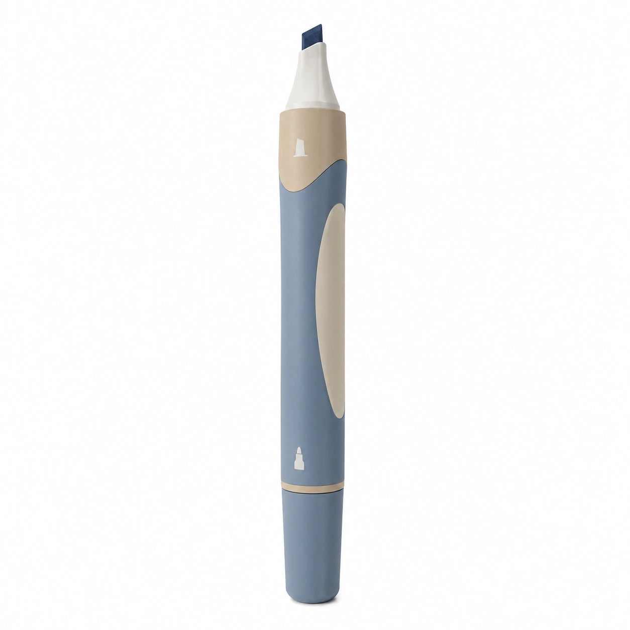 Blauer Marker mit abgeschrägter Spitze für präzise Linien